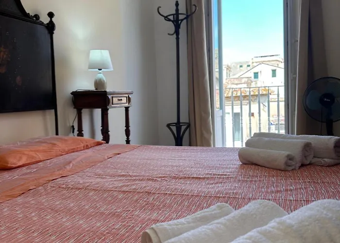 Affaccio Sul Mare Attico Tropea